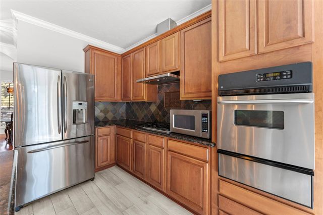 2922 Travick Lane, Houston, TX 77073