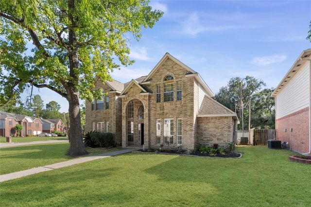 2922 Travick Lane, Houston, TX 77073