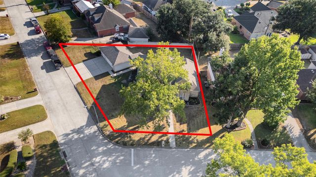 2922 Travick Lane, Houston, TX 77073