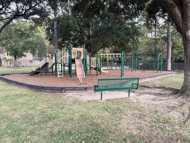 2922 Travick Lane, Houston, TX 77073