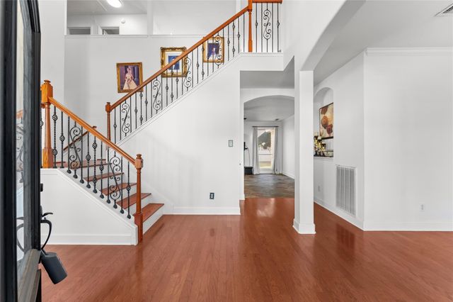 2922 Travick Lane, Houston, TX 77073