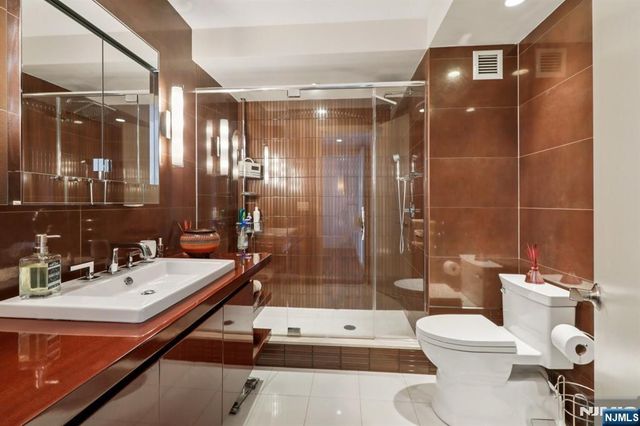 1500 Palisade Avenue 27C, Fort Lee, NJ 07024