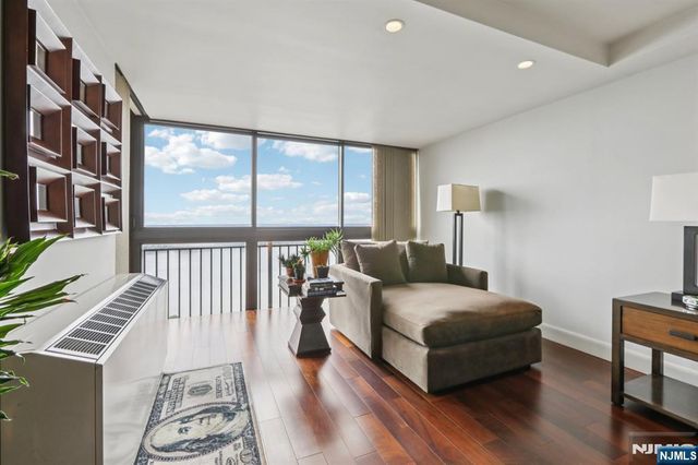 1500 Palisade Avenue 27C, Fort Lee, NJ 07024