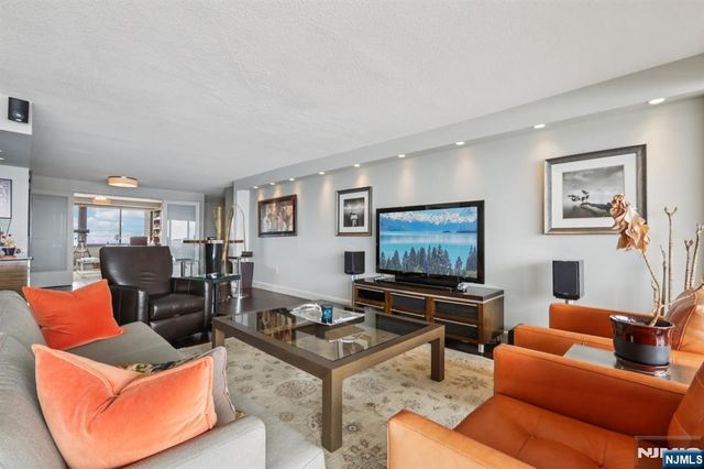 1500 Palisade Avenue 27C, Fort Lee, NJ 07024