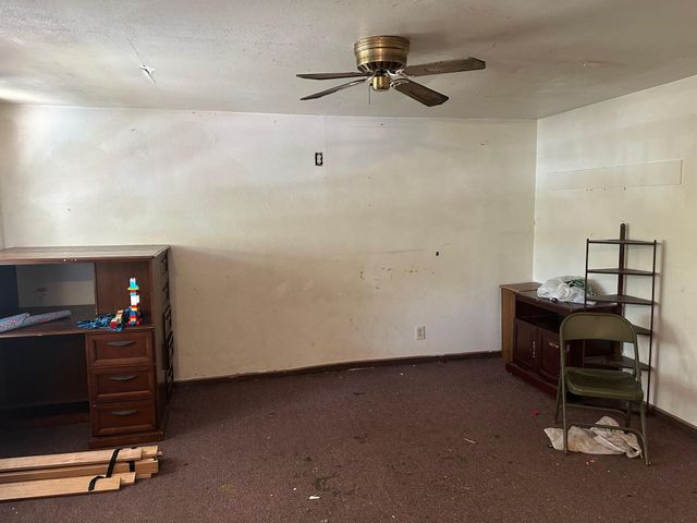 4670 S Duquesne Road, Joplin, MO 64804