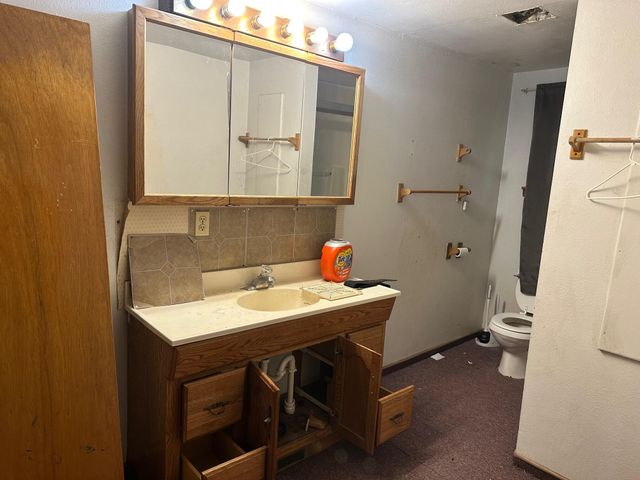 4670 S Duquesne Road, Joplin, MO 64804