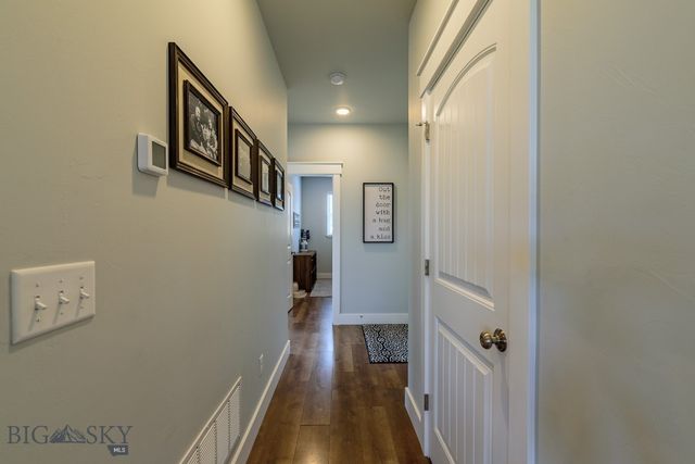 1514 Twodot Lane, Belgrade, MT 59714