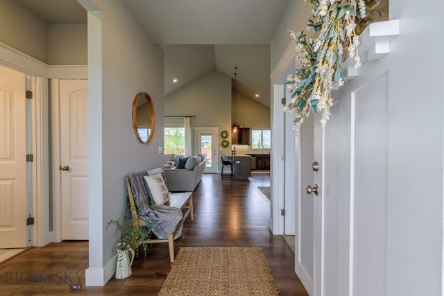 1514 Twodot Lane, Belgrade, MT 59714