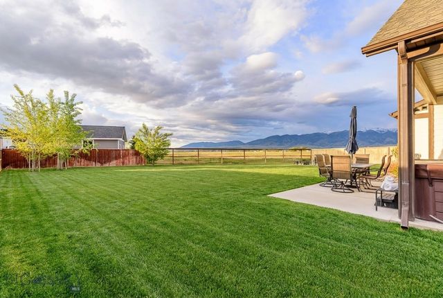 1514 Twodot Lane, Belgrade, MT 59714