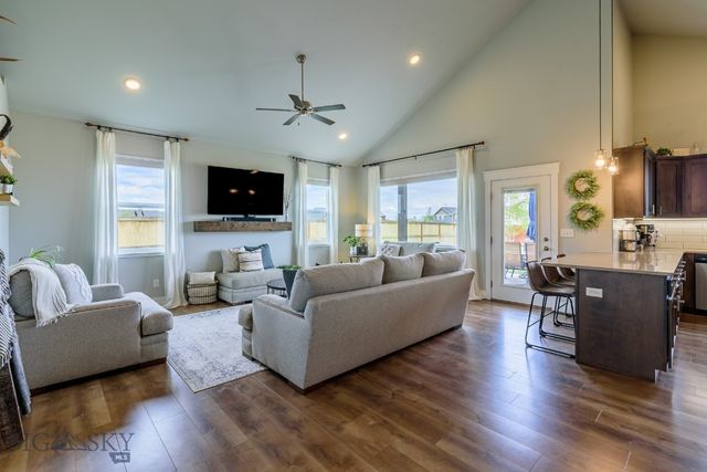 1514 Twodot Lane, Belgrade, MT 59714