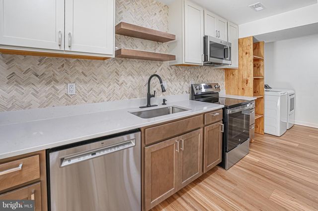 14001 WESTMEATH DR #B, Laurel, MD 20707