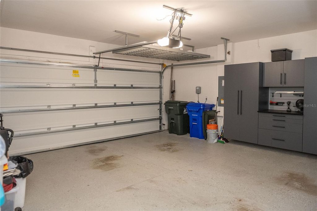 Image 38 of property listing at 5688 SILTSTONE STREET, Lakeland, FL 33811