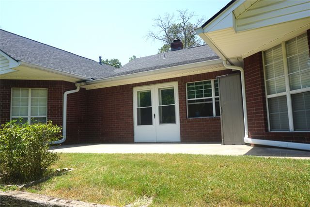 610 S Lillis Lane, Denison, TX 75020