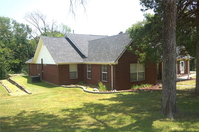 610 S Lillis Lane, Denison, TX 75020