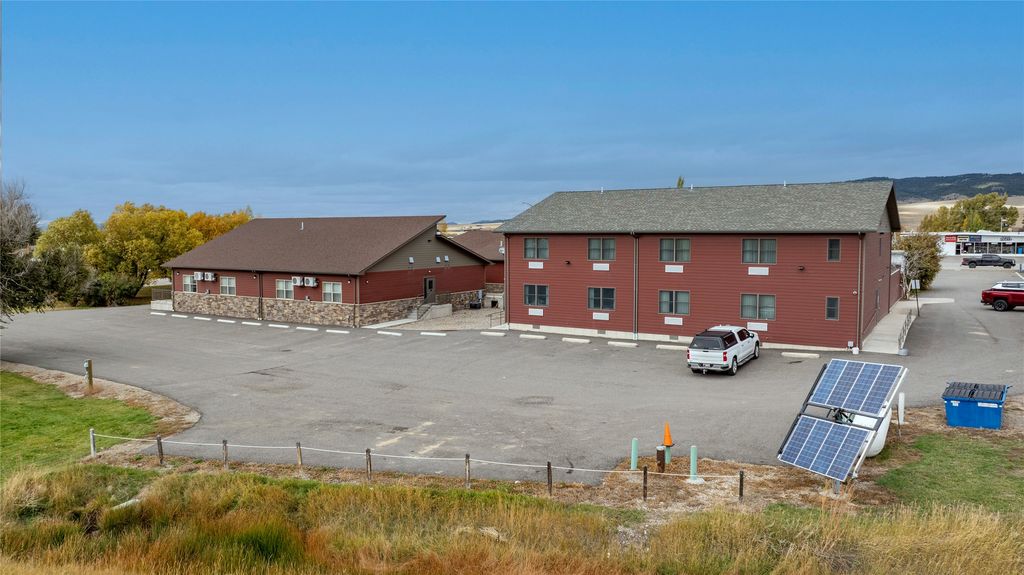 202 and 301 W Main Street, White Sulphur Springs, MT 59645 photo 13