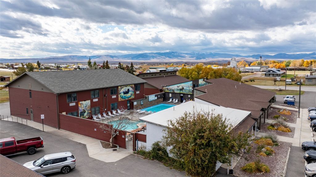 202 and 301 W Main Street, White Sulphur Springs, MT 59645 photo 9