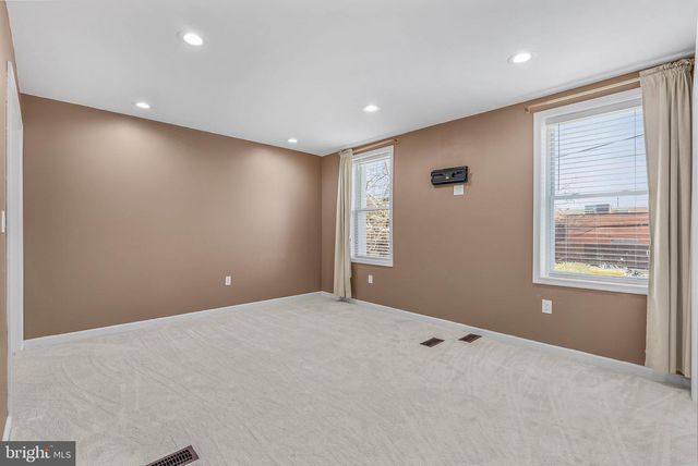 2658 MARTHA ST, Philadelphia, PA 19125