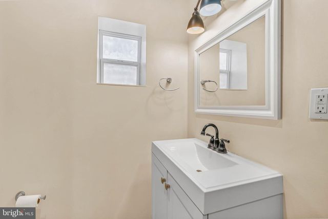 2658 MARTHA ST, Philadelphia, PA 19125