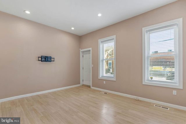 2658 MARTHA ST, Philadelphia, PA 19125