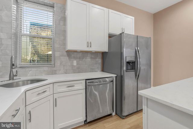 2658 MARTHA ST, Philadelphia, PA 19125