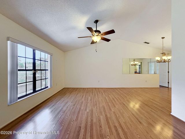 8081 Pagoda Drive, Spring Hill, FL 34606