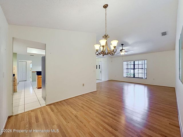 8081 Pagoda Drive, Spring Hill, FL 34606