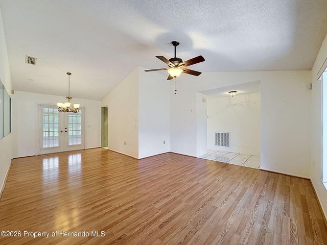8081 Pagoda Drive, Spring Hill, FL 34606