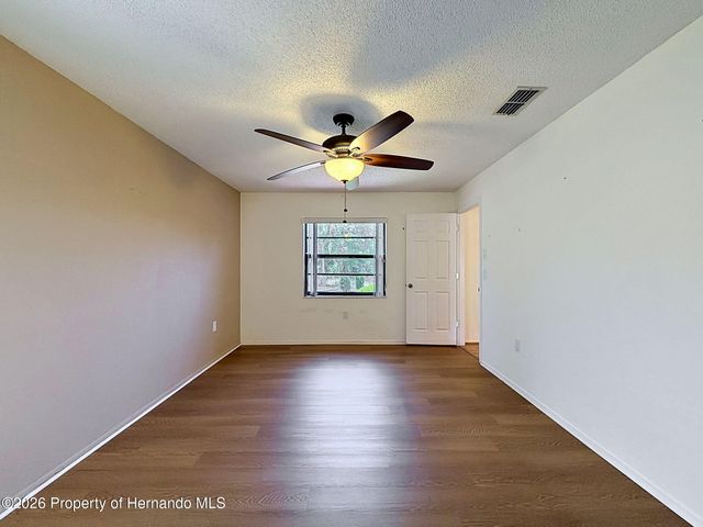 8081 Pagoda Drive, Spring Hill, FL 34606