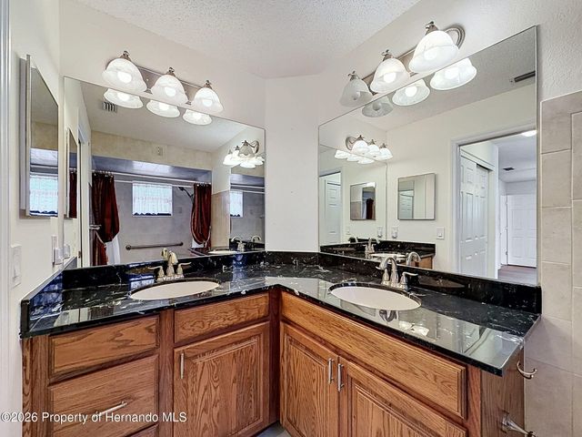 8081 Pagoda Drive, Spring Hill, FL 34606