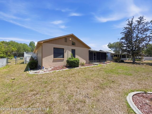 8081 Pagoda Drive, Spring Hill, FL 34606