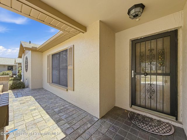 8081 Pagoda Drive, Spring Hill, FL 34606