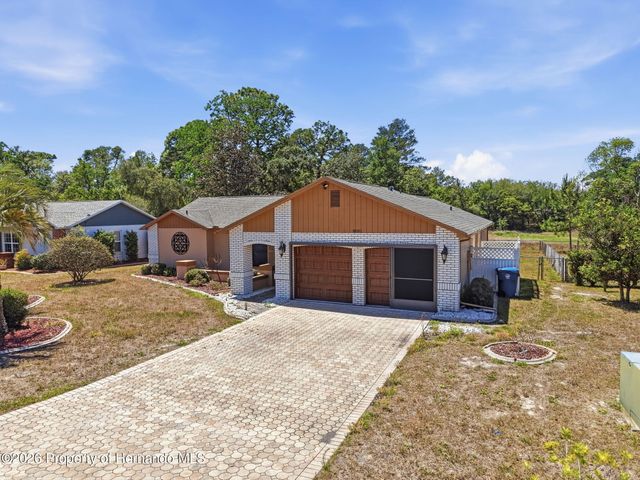 8081 Pagoda Drive, Spring Hill, FL 34606