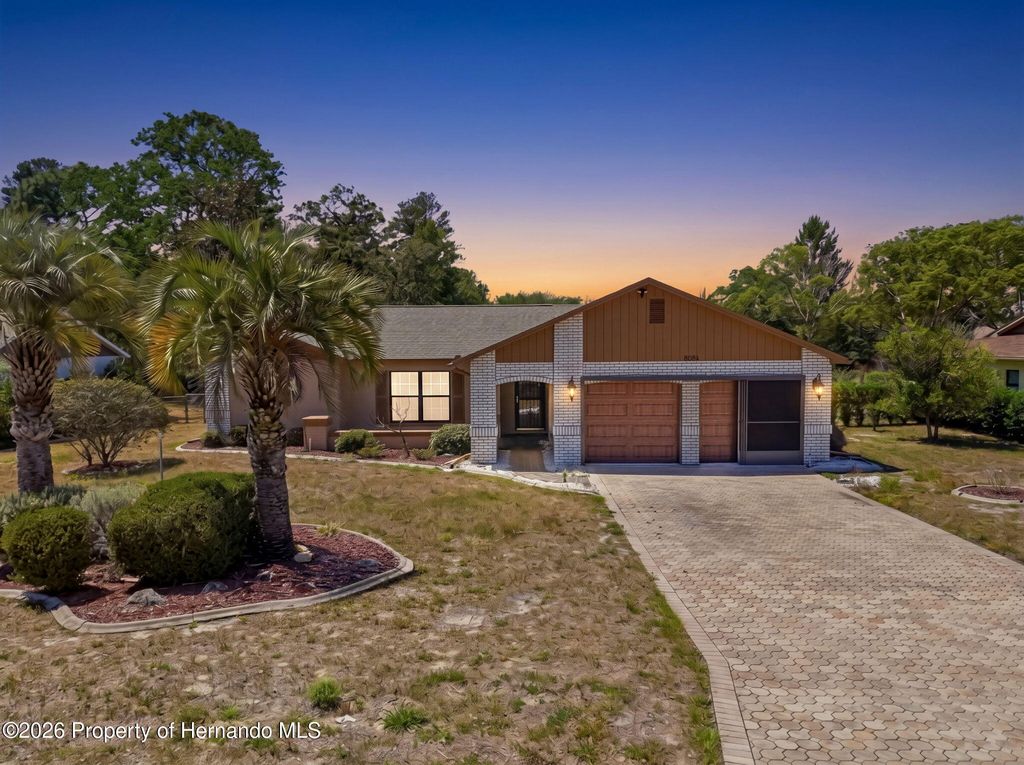 8081 Pagoda Drive, Spring Hill, FL 34606