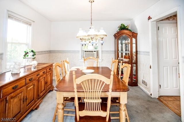 603 Fairlawn Pkwy, Saddle Brook Twp., NJ 07663