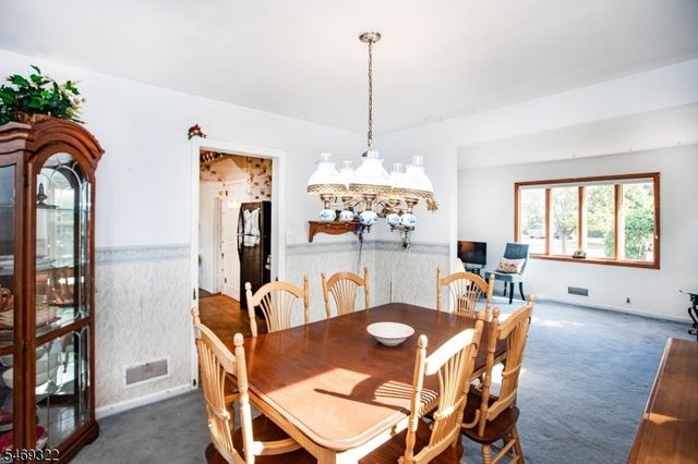 603 Fairlawn Pkwy, Saddle Brook Twp., NJ 07663