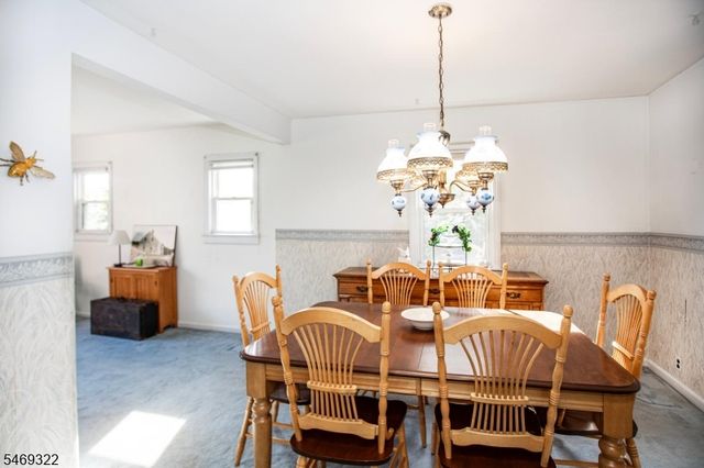 603 Fairlawn Pkwy, Saddle Brook Twp., NJ 07663