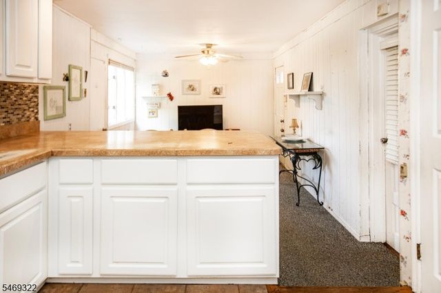 603 Fairlawn Pkwy, Saddle Brook Twp., NJ 07663