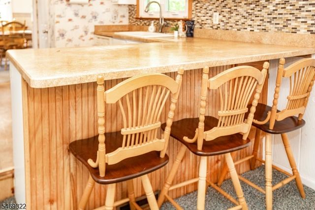 603 Fairlawn Pkwy, Saddle Brook Twp., NJ 07663