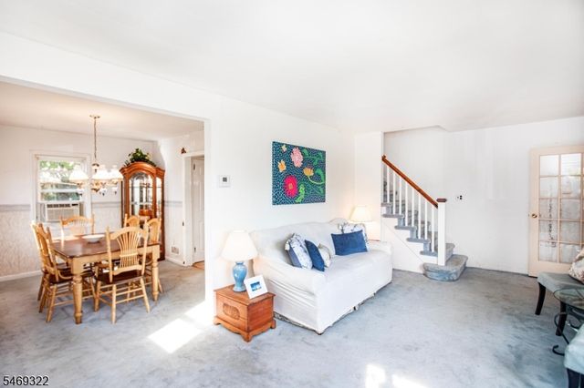 603 Fairlawn Pkwy, Saddle Brook Twp., NJ 07663