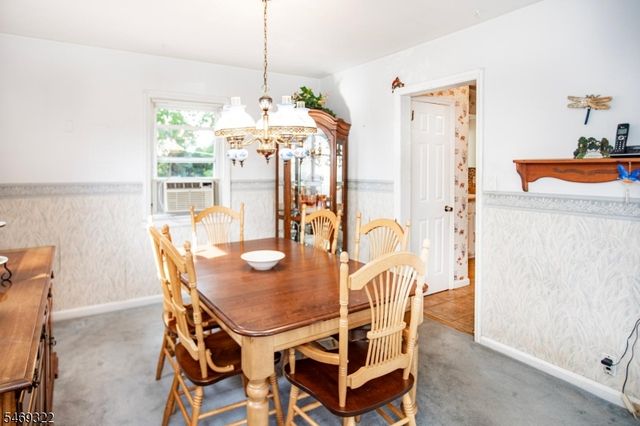 603 Fairlawn Pkwy, Saddle Brook Twp., NJ 07663