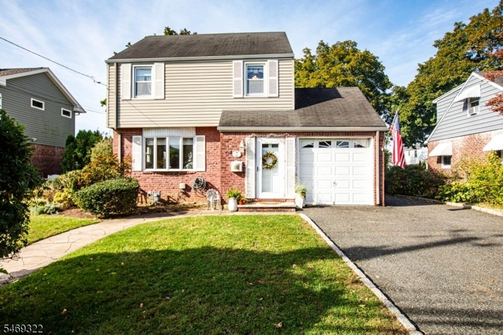 603 Fairlawn Pkwy, Saddle Brook Twp., NJ 07663 — photo 2