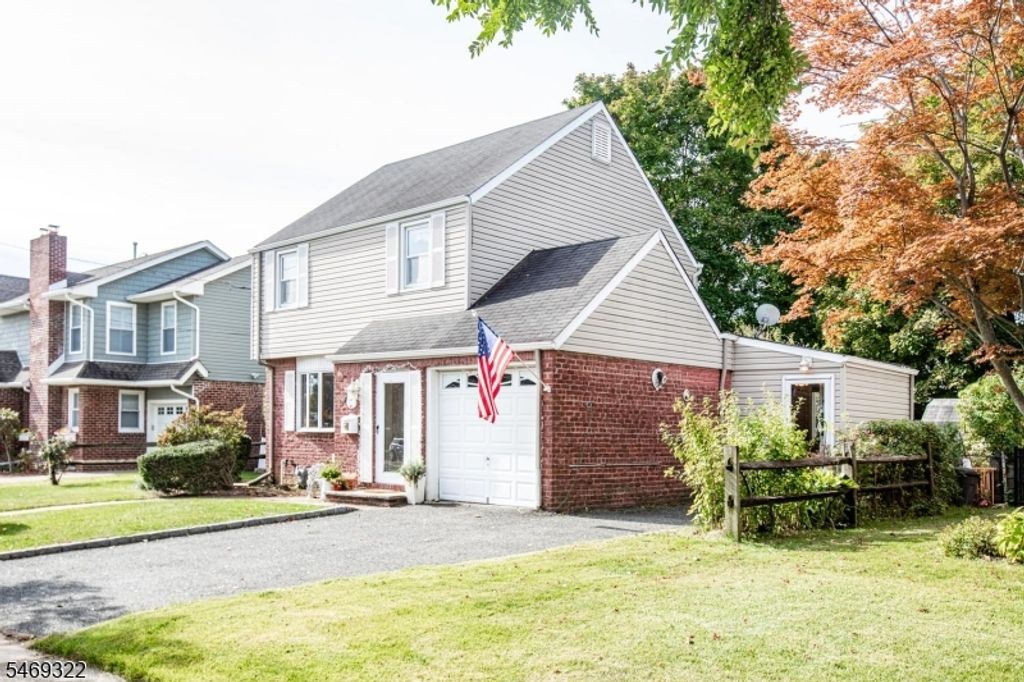 603 Fairlawn Pkwy, Saddle Brook Twp., NJ 07663 — photo 3