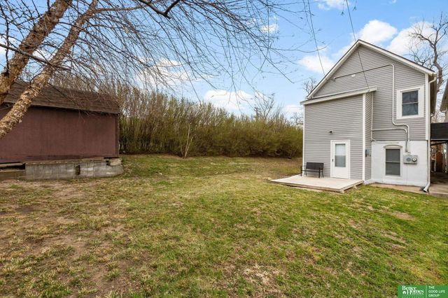 828 S 21st Street, Omaha, NE 68108
