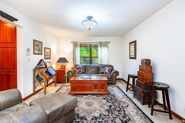 5371 Cougars Prowl, Lake Worth, FL 33449