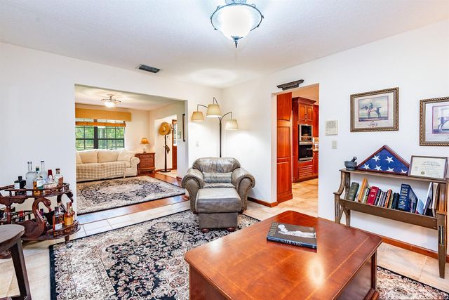 5371 Cougars Prowl, Lake Worth, FL 33449