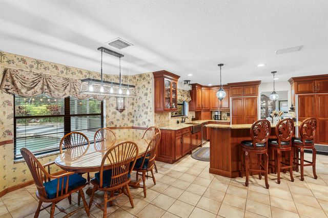 5371 Cougars Prowl, Lake Worth, FL 33449