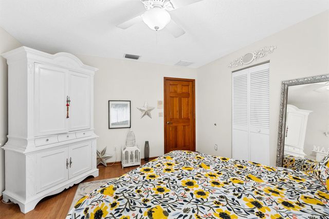 5371 Cougars Prowl, Lake Worth, FL 33449
