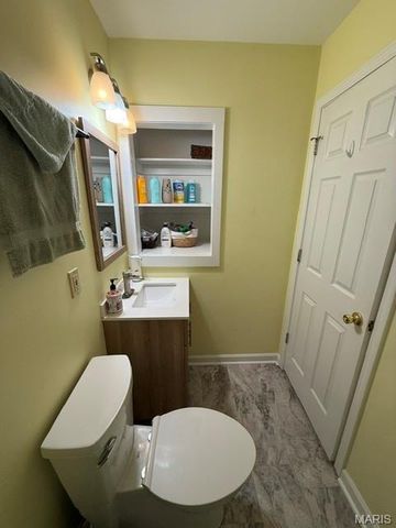 3600 N Meadow Mill Drive, Arnold, MO 63010