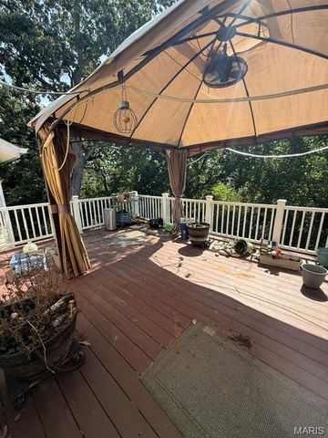 3600 N Meadow Mill Drive, Arnold, MO 63010