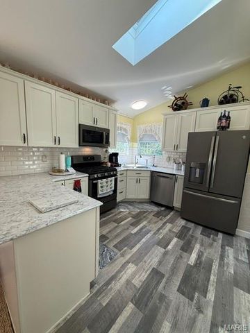 3600 N Meadow Mill Drive, Arnold, MO 63010